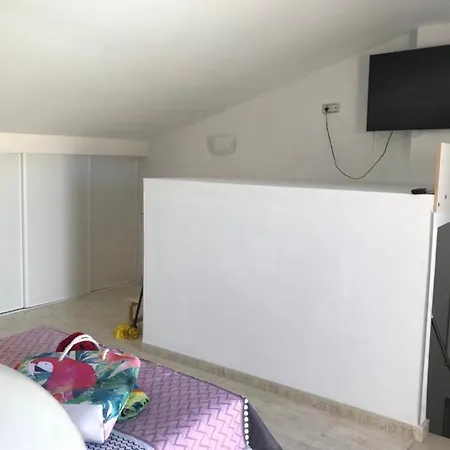 Oasis Del Duque * Адехе